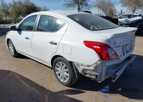 2019 Nissan Versa 1.6 Sv z USA, uszkodzony, nr VIN 3N1CN7AP8KL839289
